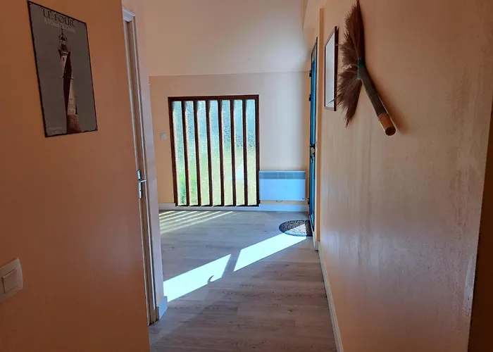 Maison Familiale Avec Jardin De 300m2 * 勒克鲁西克